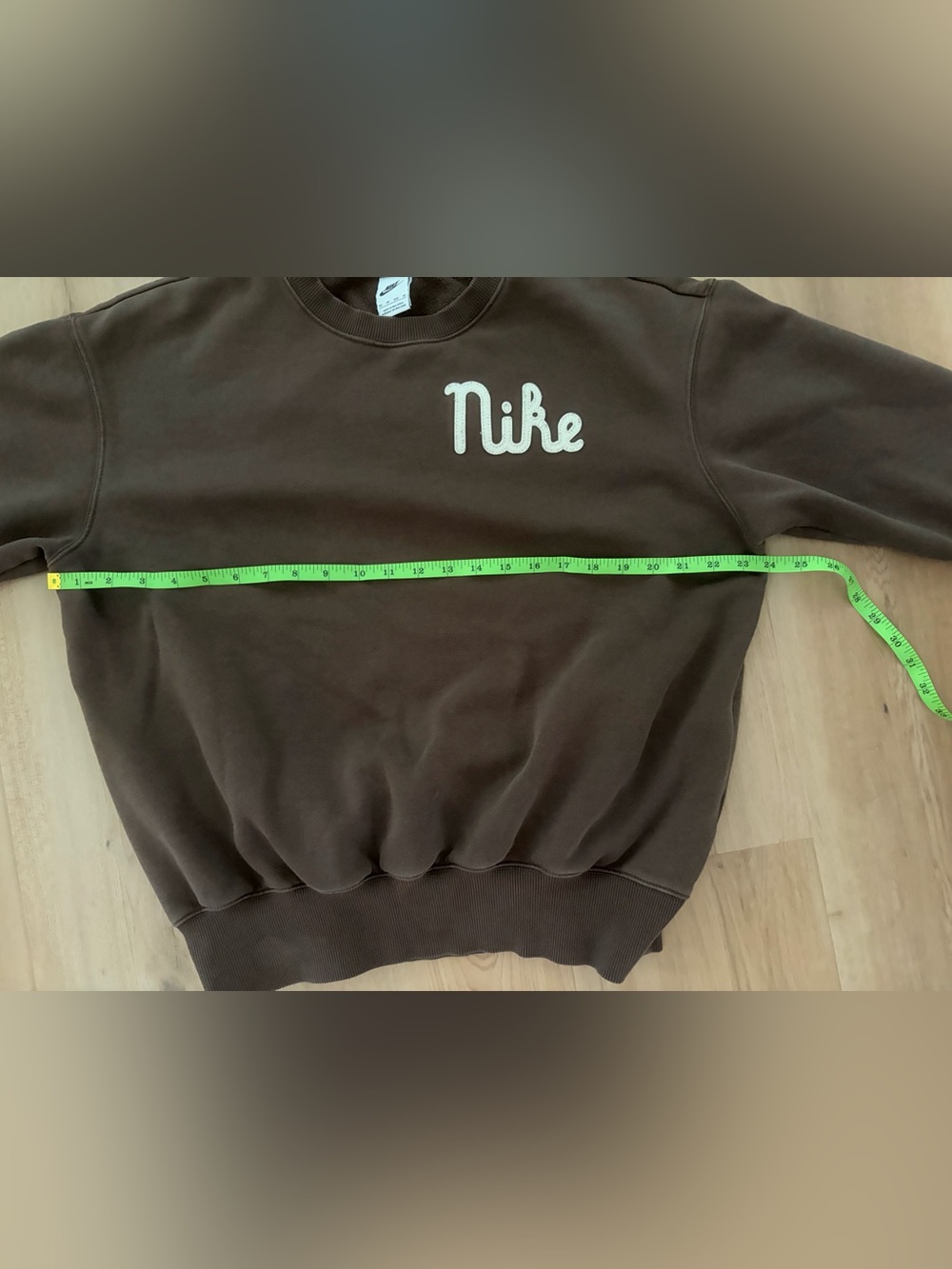 Nike Sportswear Oversized Crewneck Sweatshirt - Picture 6 of 6